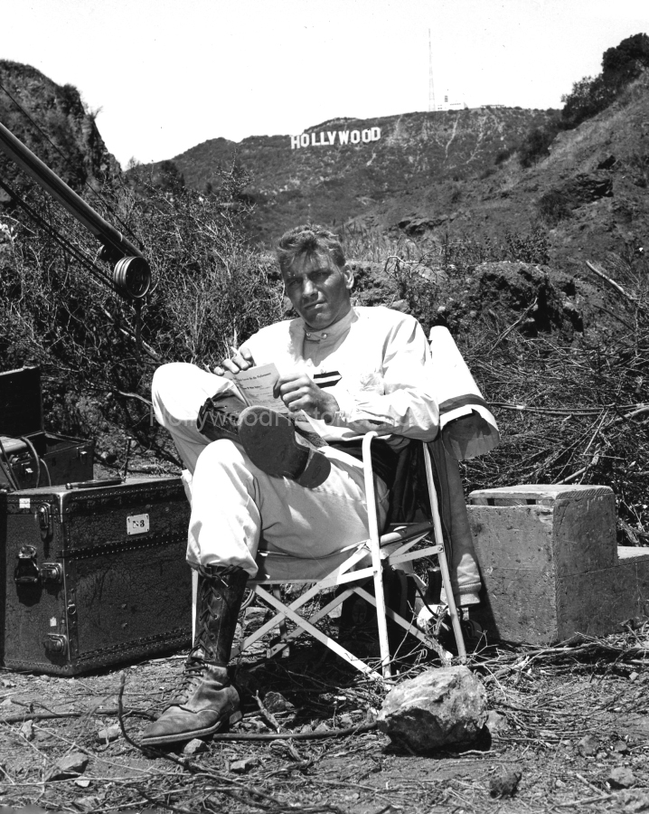 Hollywood Sign 1951 WM.jpg